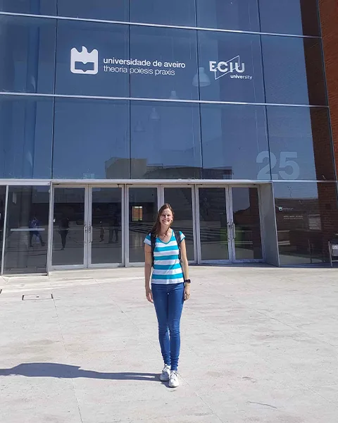 Aluno da M60 estudando fora